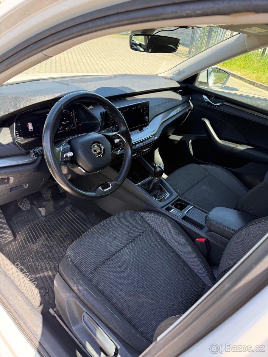2021 Škoda OCTAVIA - 5