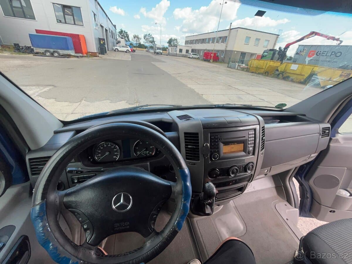 2010 Mercedes-Benz SPRINTER - 5
