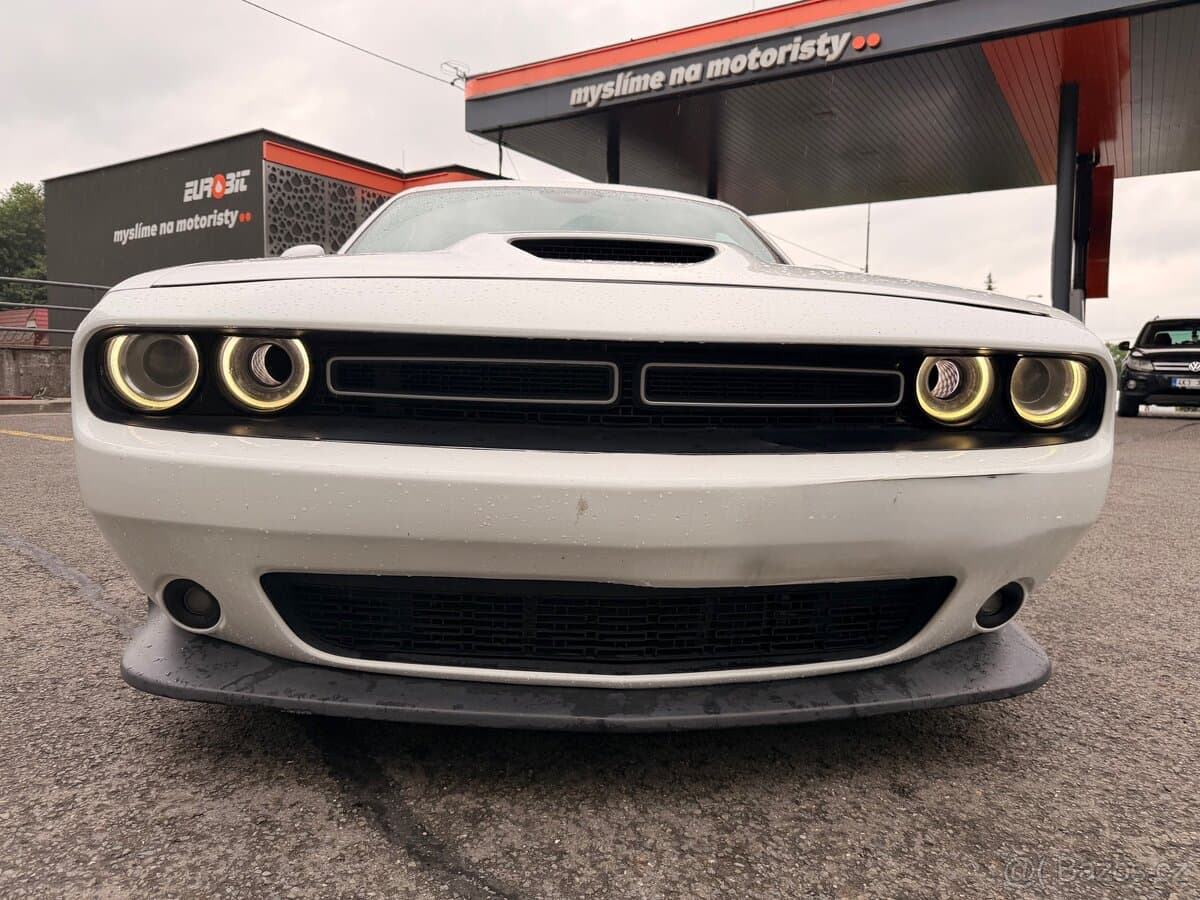2019 Dodge CHALLENGER - 5