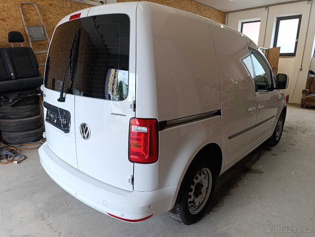 2018 Volkswagen CADDY - 5