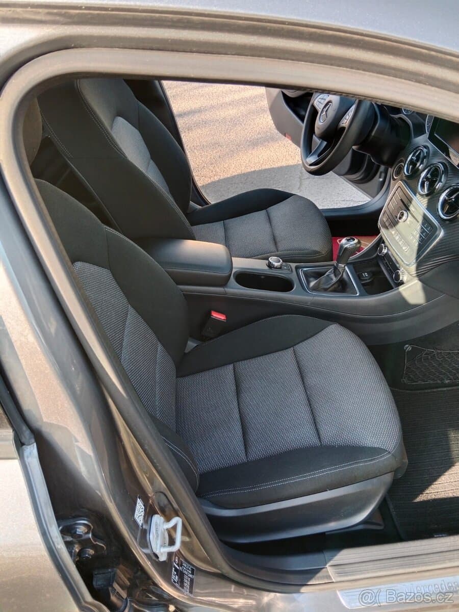 2017 Mercedes-Benz GLA - 5