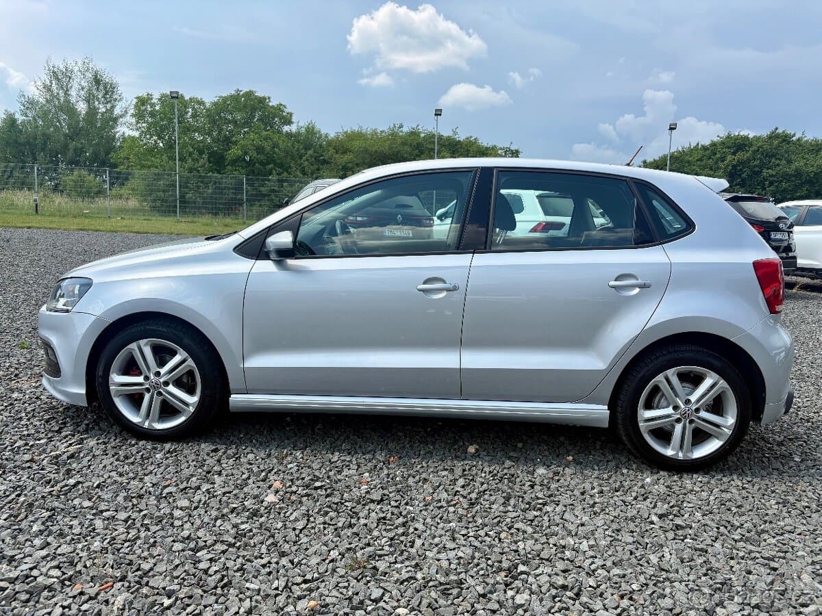 2012 Volkswagen POLO - 5