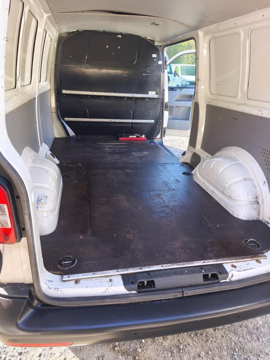 2012 Volkswagen TRANSPORTER - 5