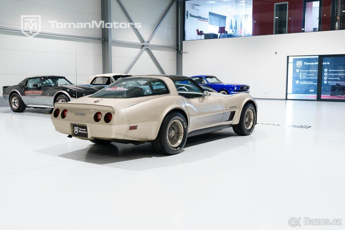 Chevrolet CORVETTE - 5