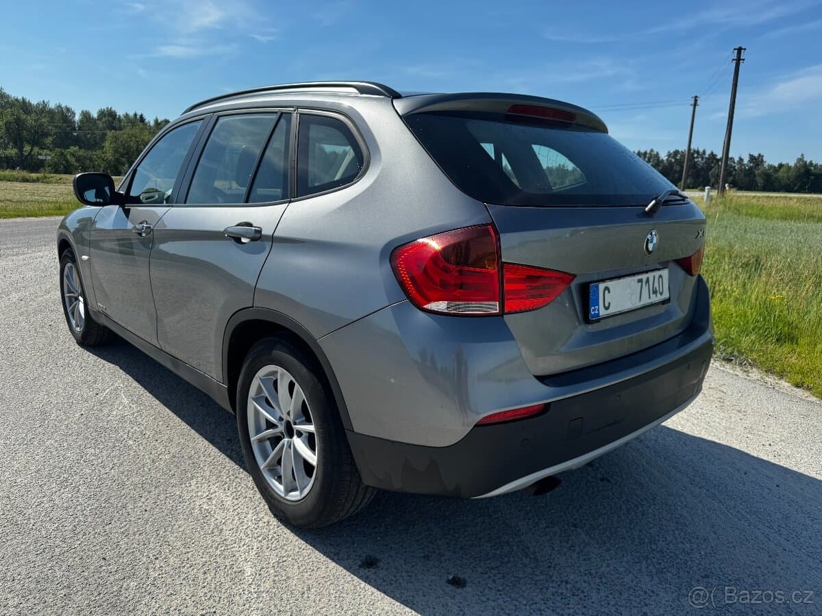 2011 BMW X1 - 5