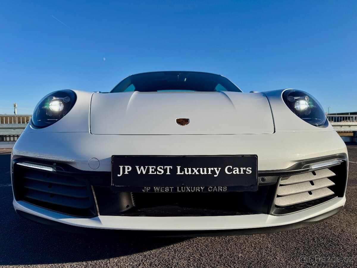 2022 Porsche 911 - 5
