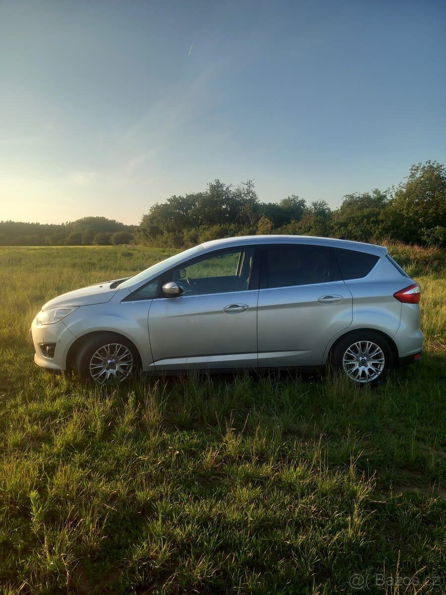 2013 Ford C-MAX - 5