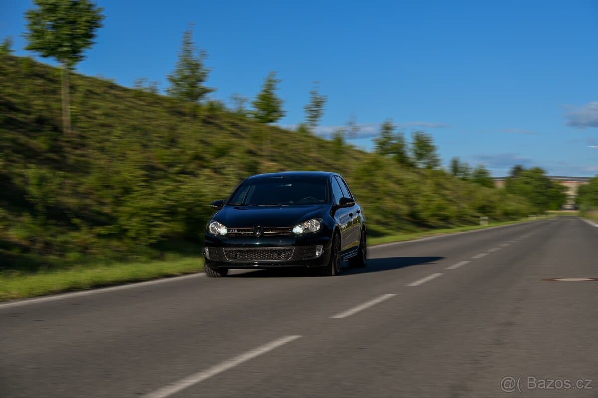 2012 Volkswagen GOLF - 5
