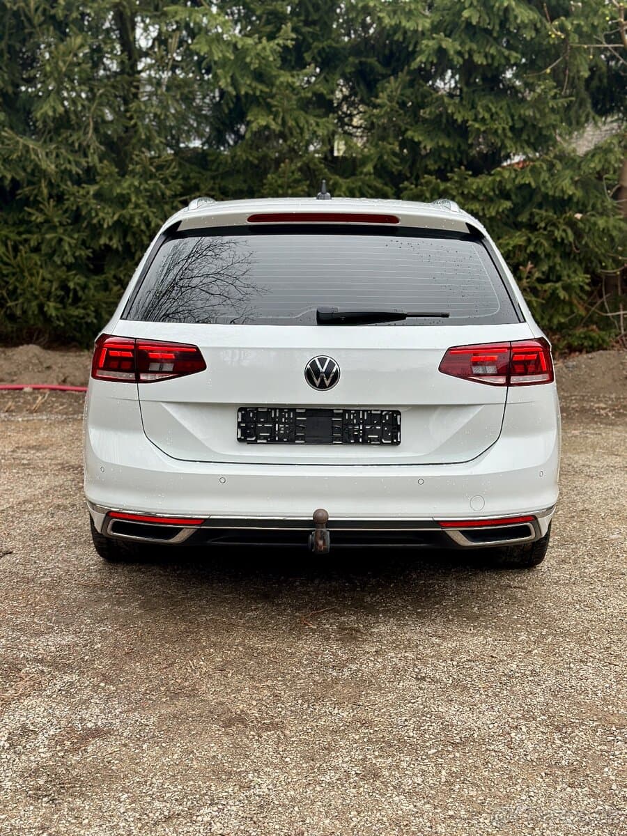 2021 Volkswagen PASSAT - 5