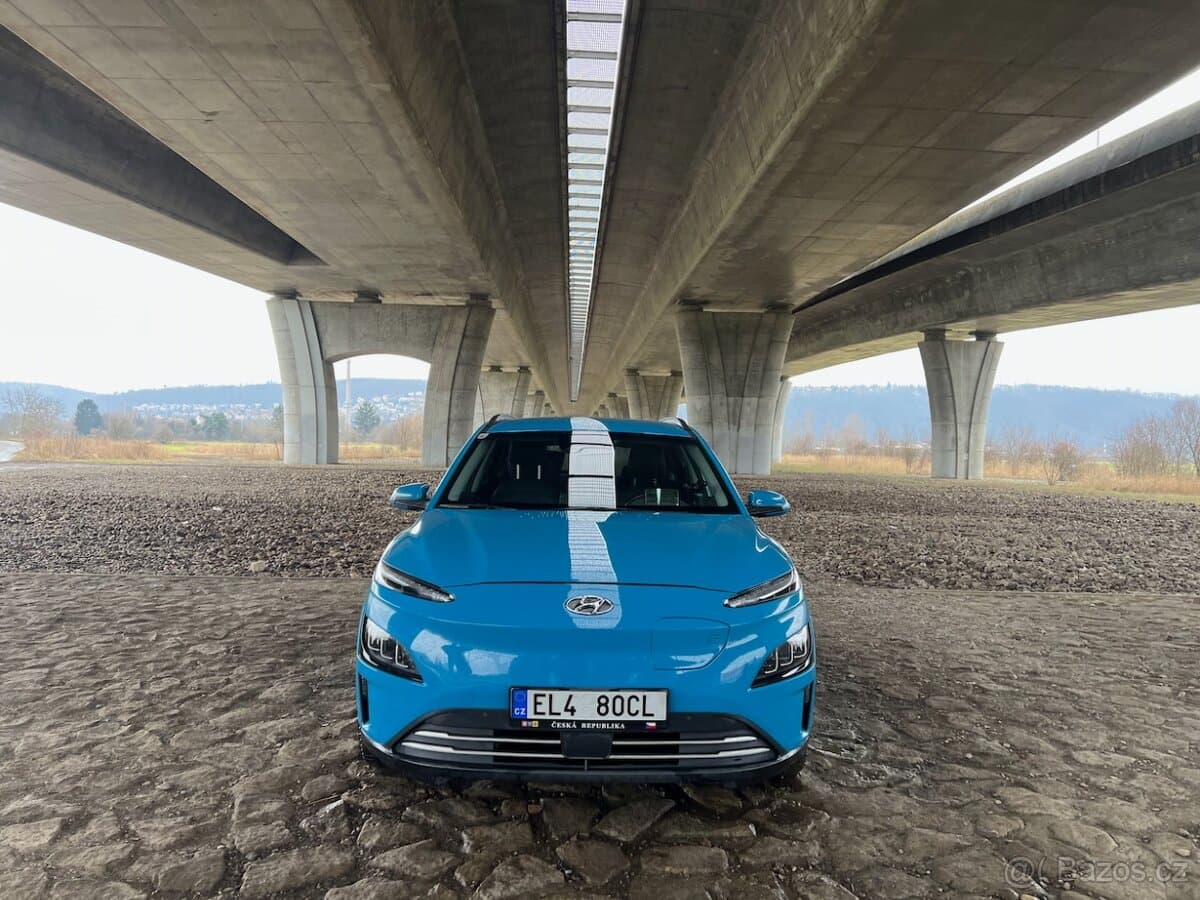2021 Hyundai KONA - 5