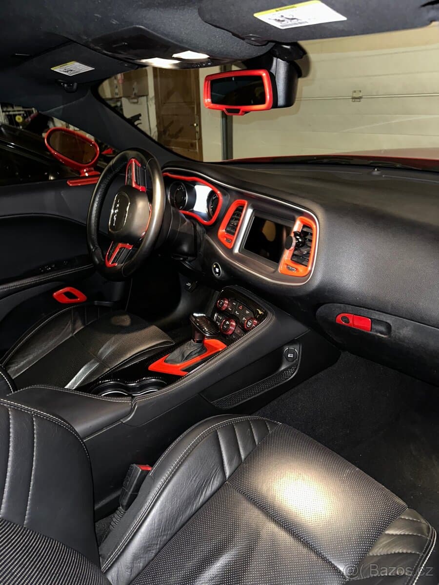 2019 Dodge CHALLENGER - 5