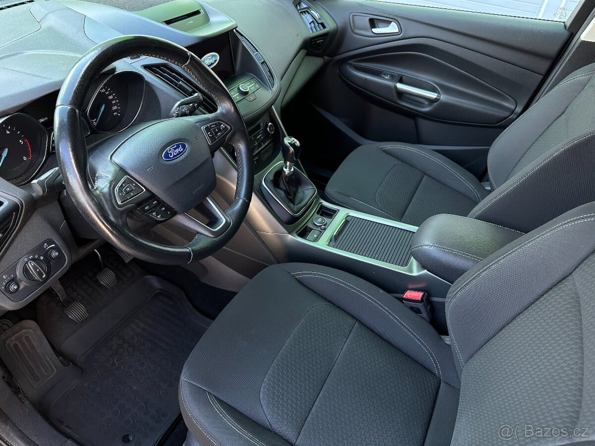 2017 Ford KUGA - 5