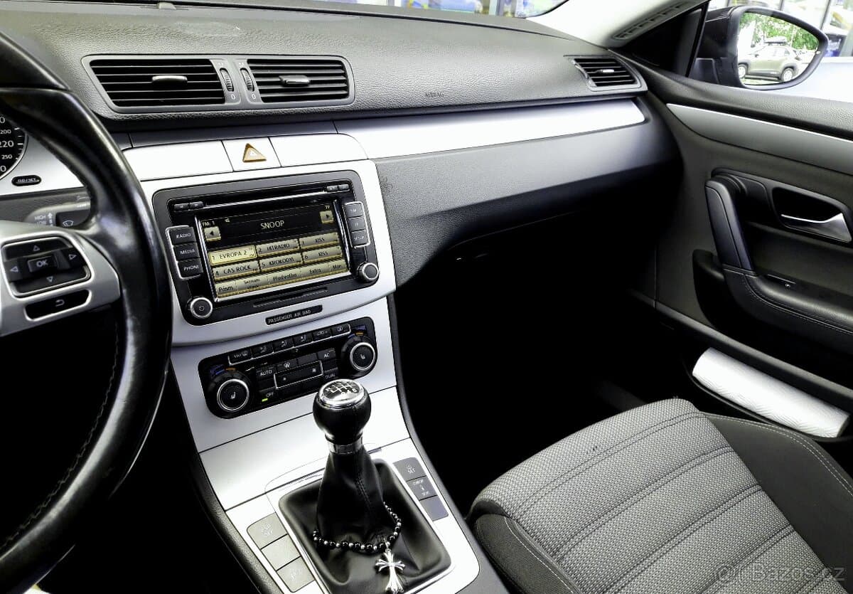2010 Volkswagen PASSAT CC - 5