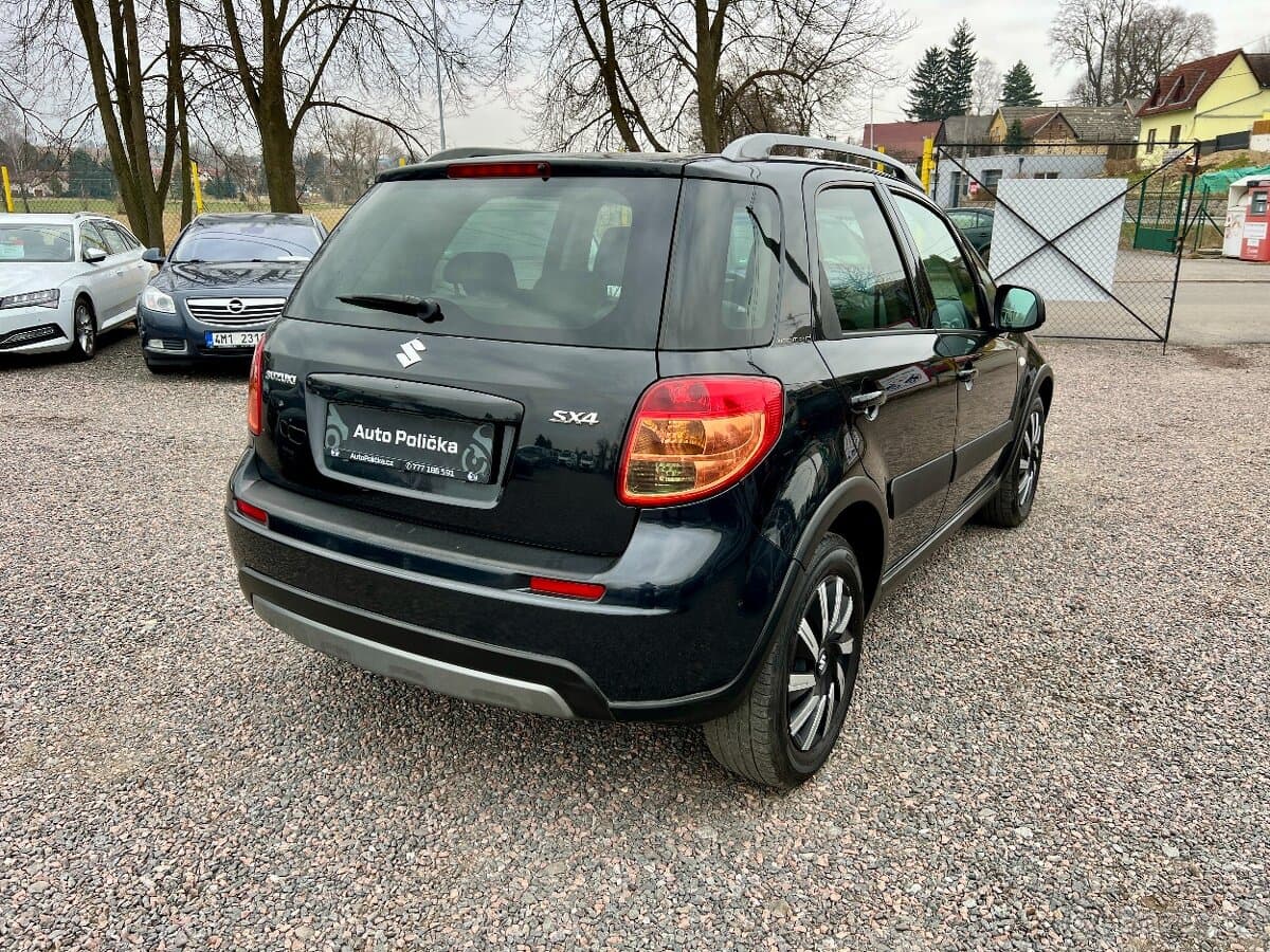2011 Suzuki SX4 - 5