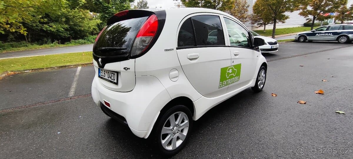 2015 Peugeot ION - 5