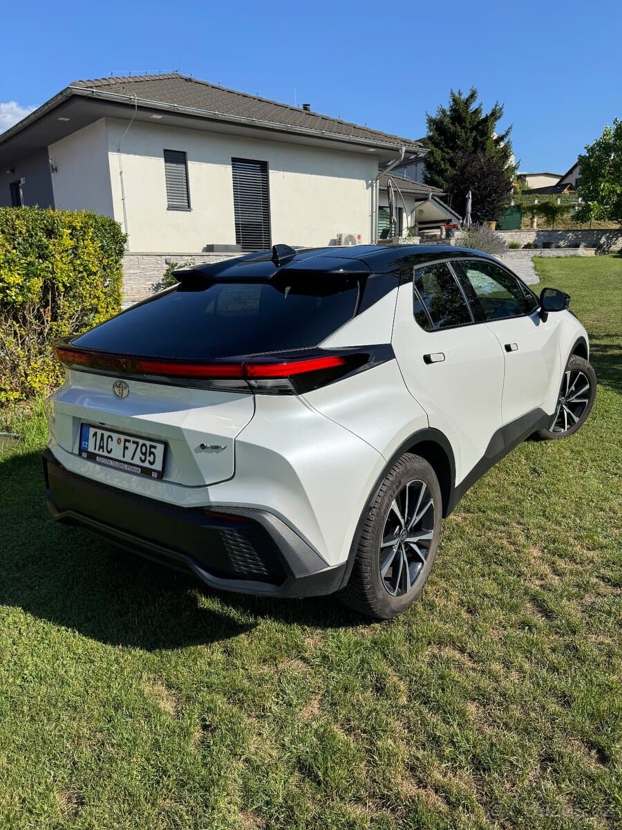 2024 Toyota C-HR - 5