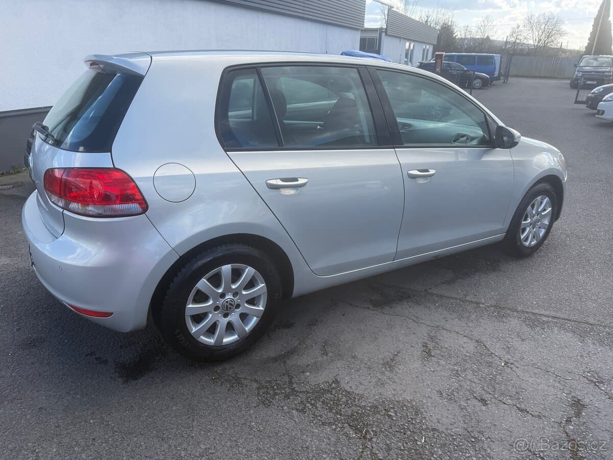 2009 Volkswagen GOLF - 5
