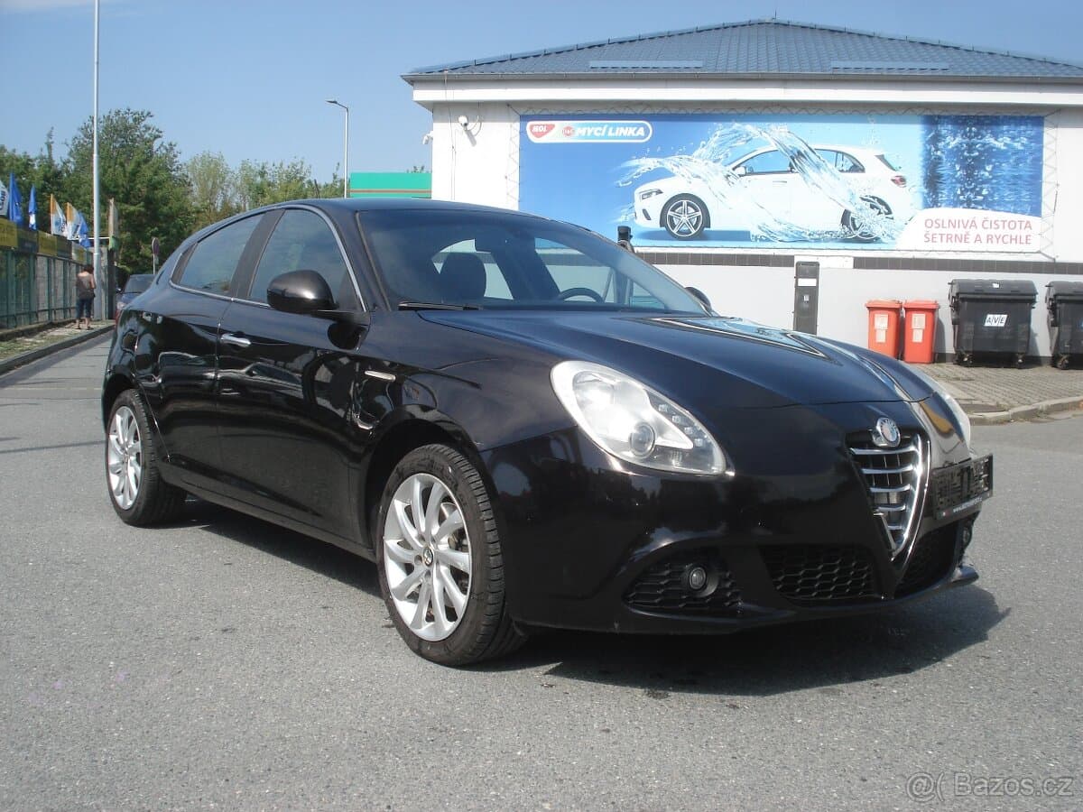 2011 Alfa Romeo GIULIETTA - 5
