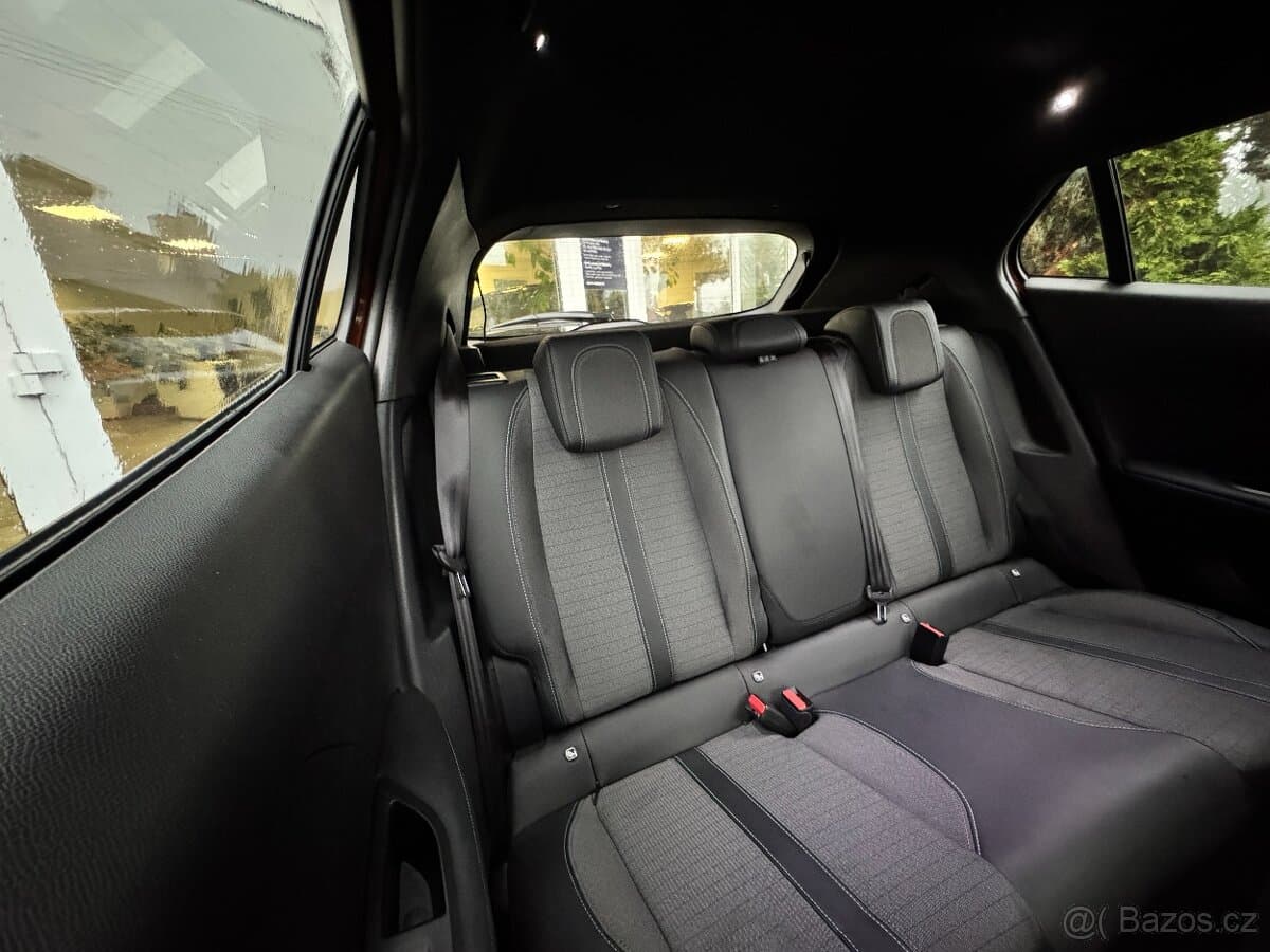 2023 Peugeot 2008 - 5