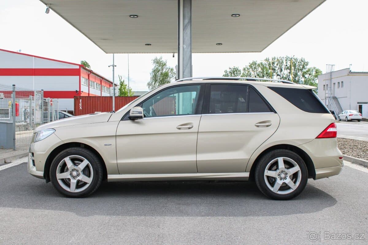 2012 Mercedes-Benz M-CLASS - 5