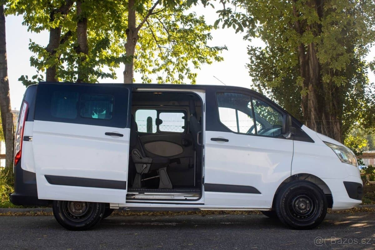 2014 Ford TOURNEO - 5