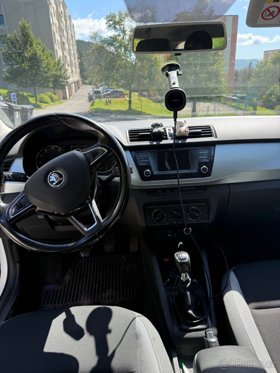 2015 Škoda FABIA - 5