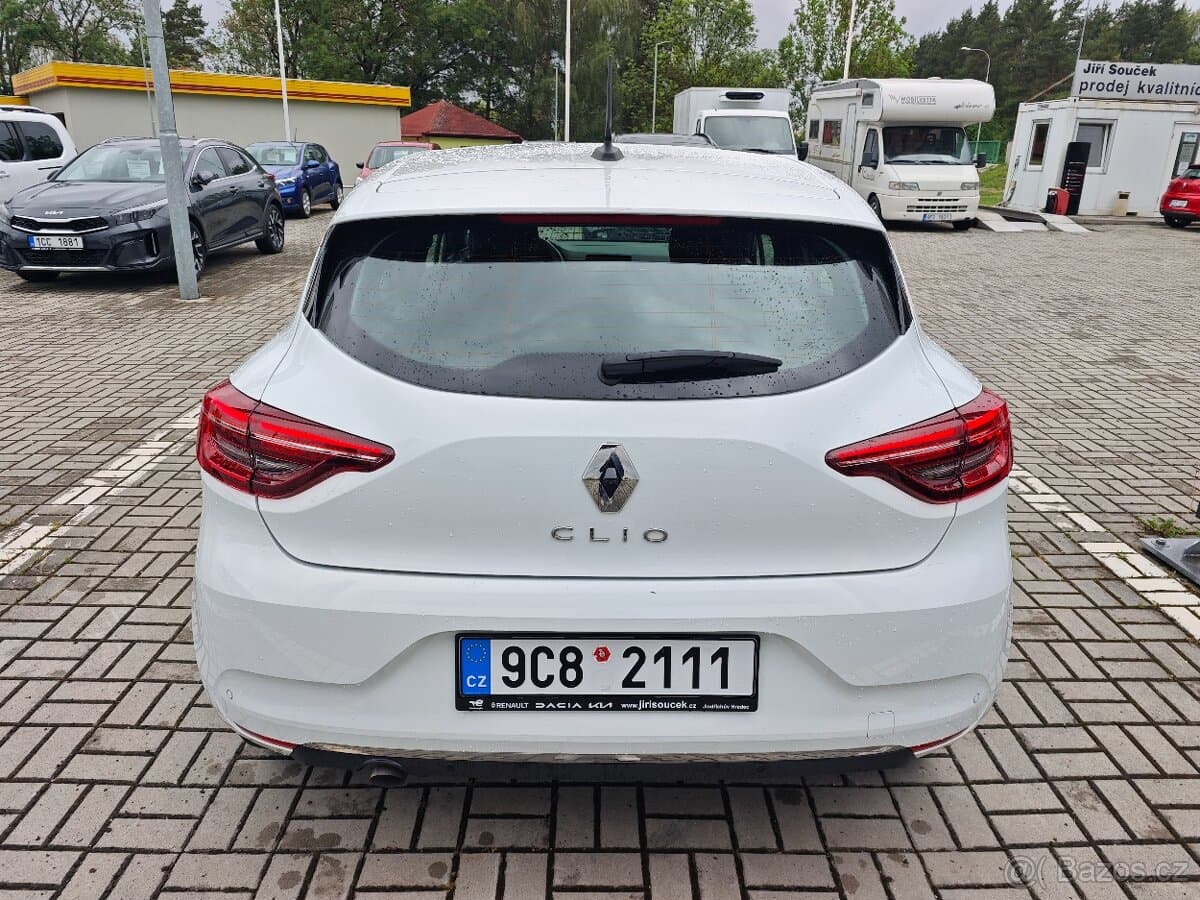 2023 Renault CLIO - 5