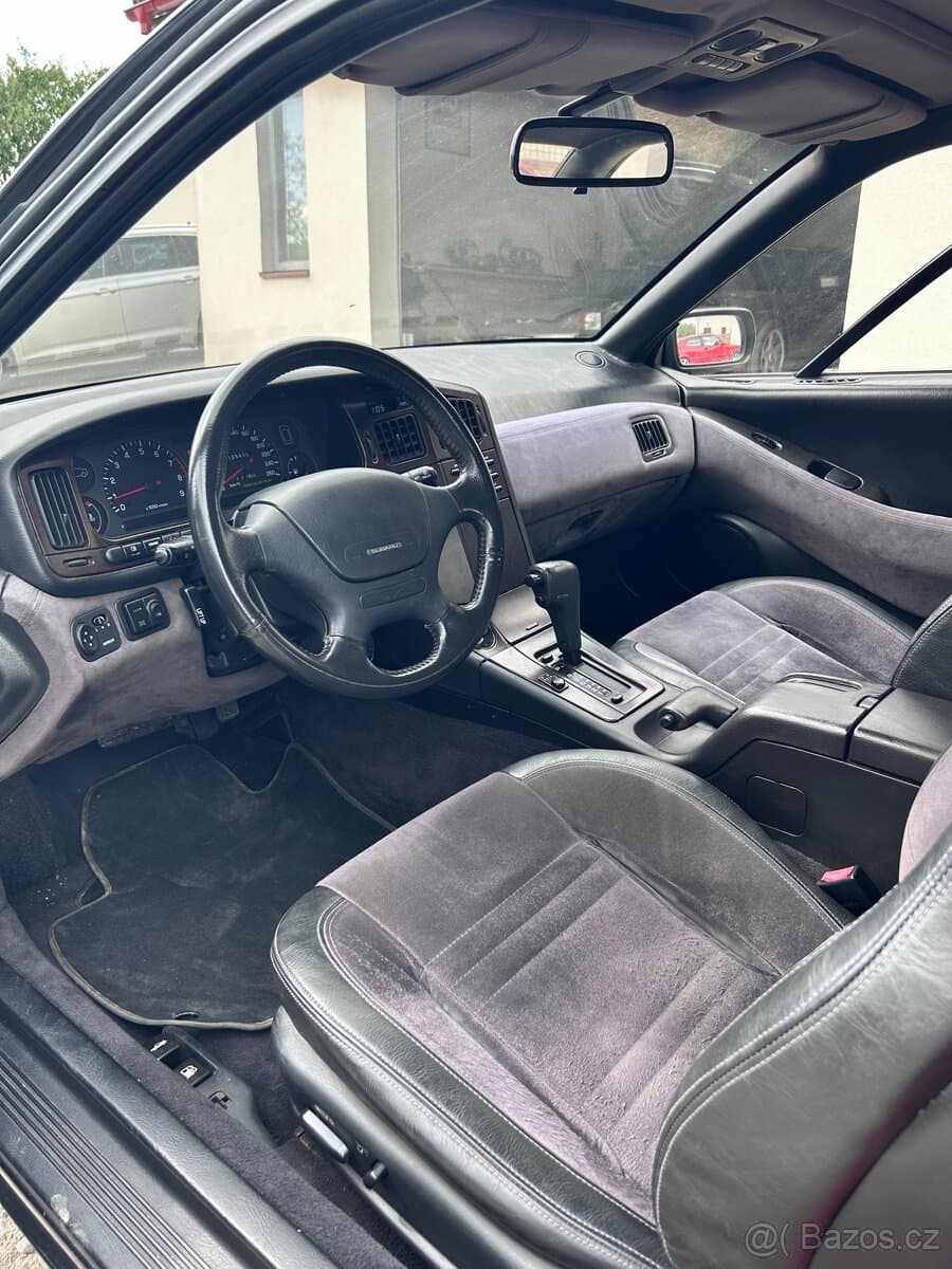 Subaru SVX - 5