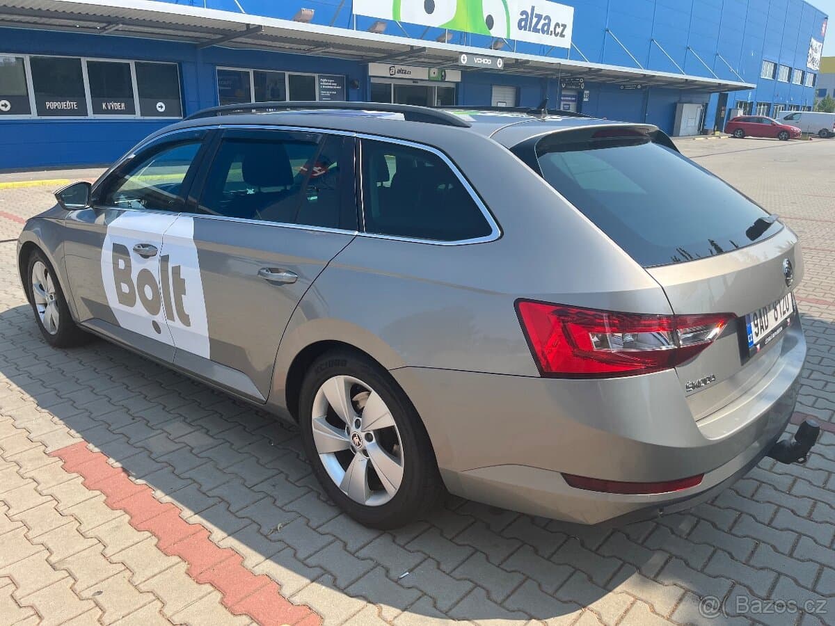 2016 Škoda SUPERB - 5