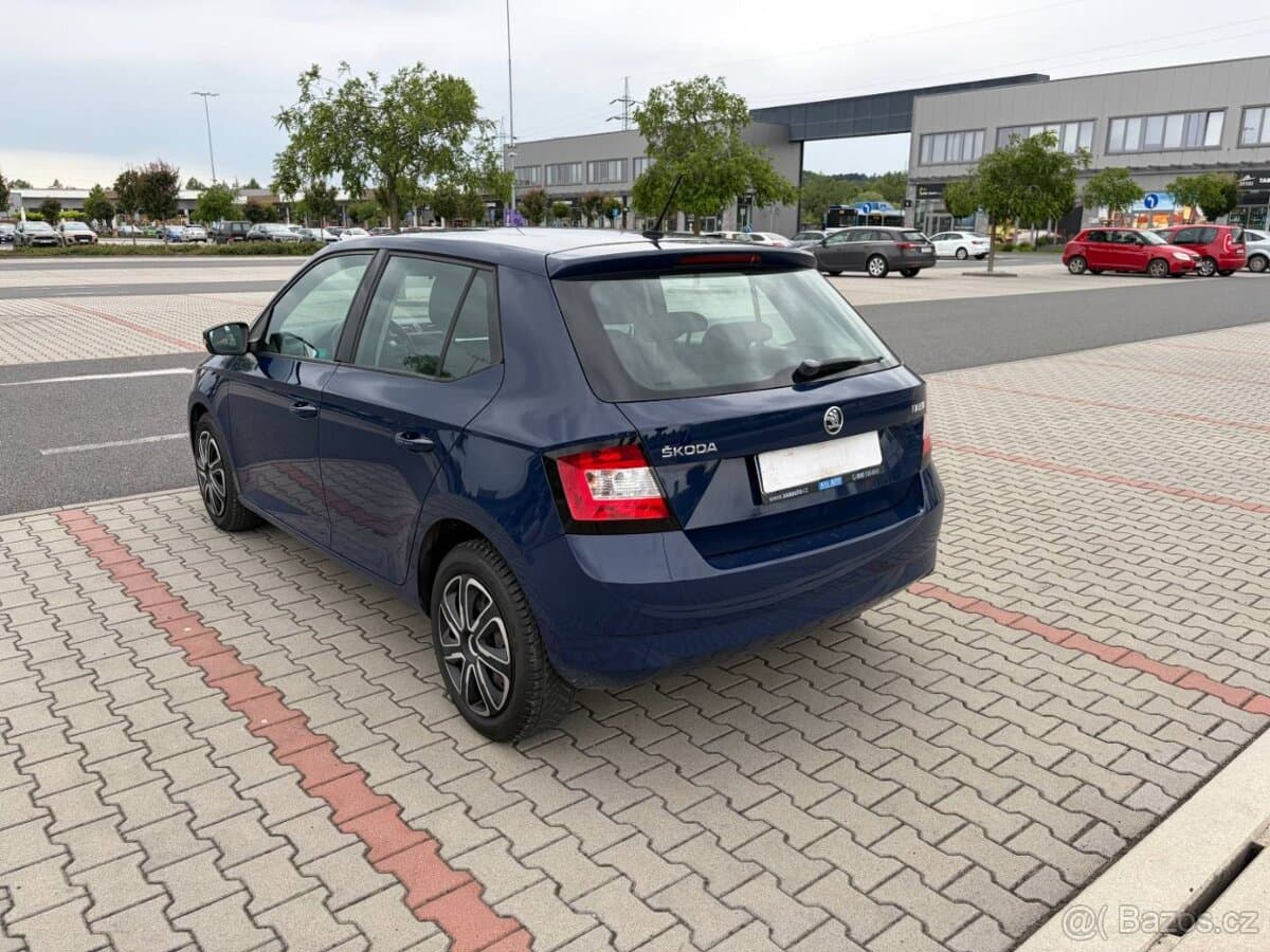 2015 Škoda FABIA - 5