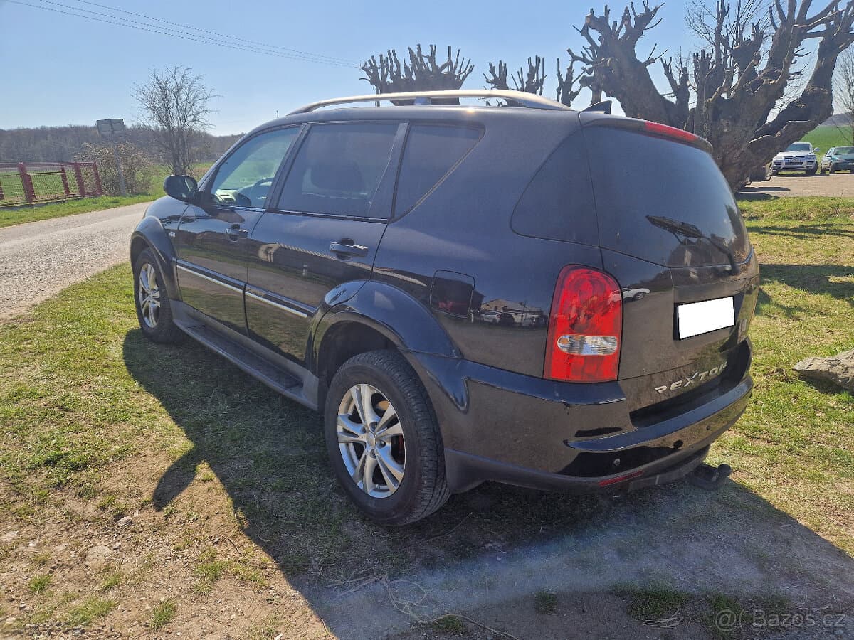 2012 SsangYong REXTON - 5