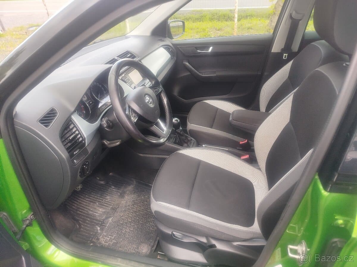 2015 Škoda FABIA - 5