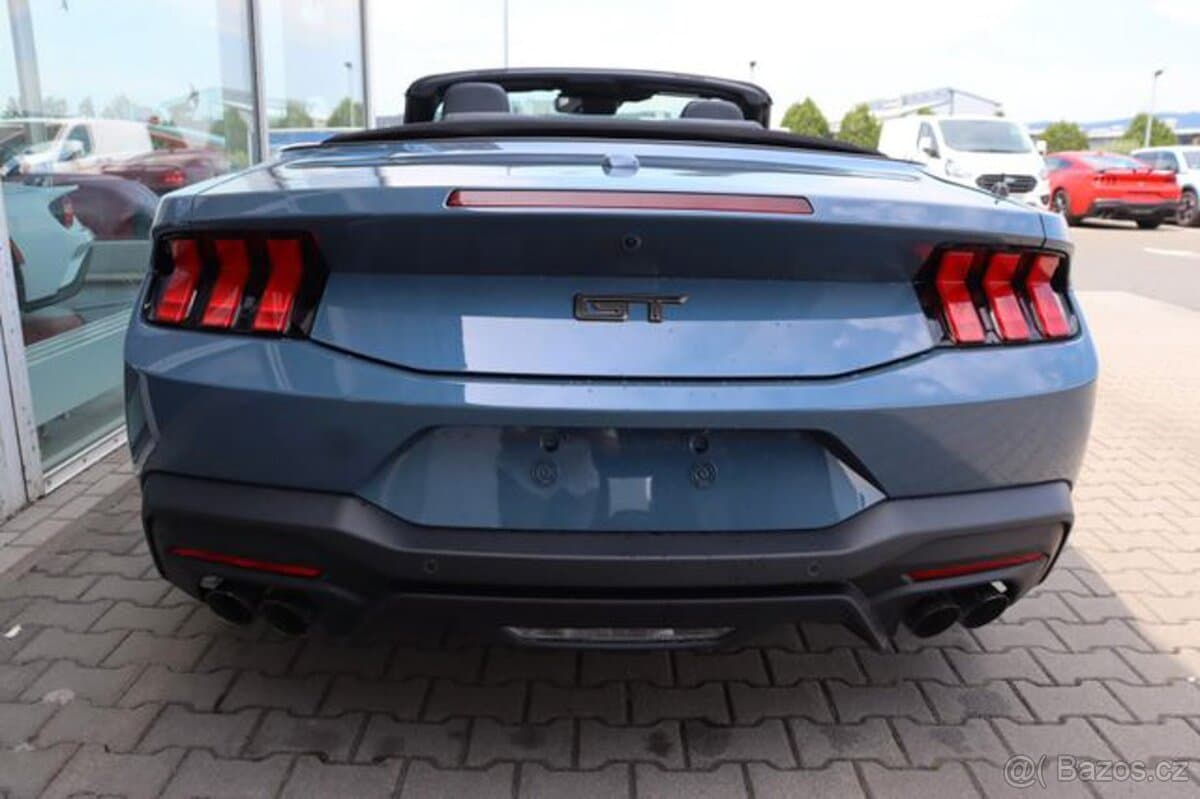 2026 Ford MUSTANG - 5