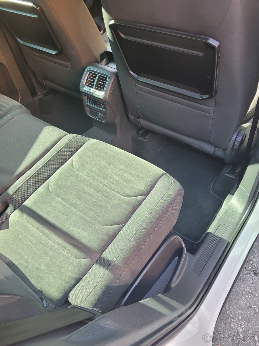 Volkswagen TIGUAN - 5