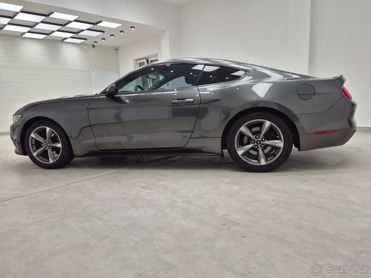 2016 Ford MUSTANG - 5