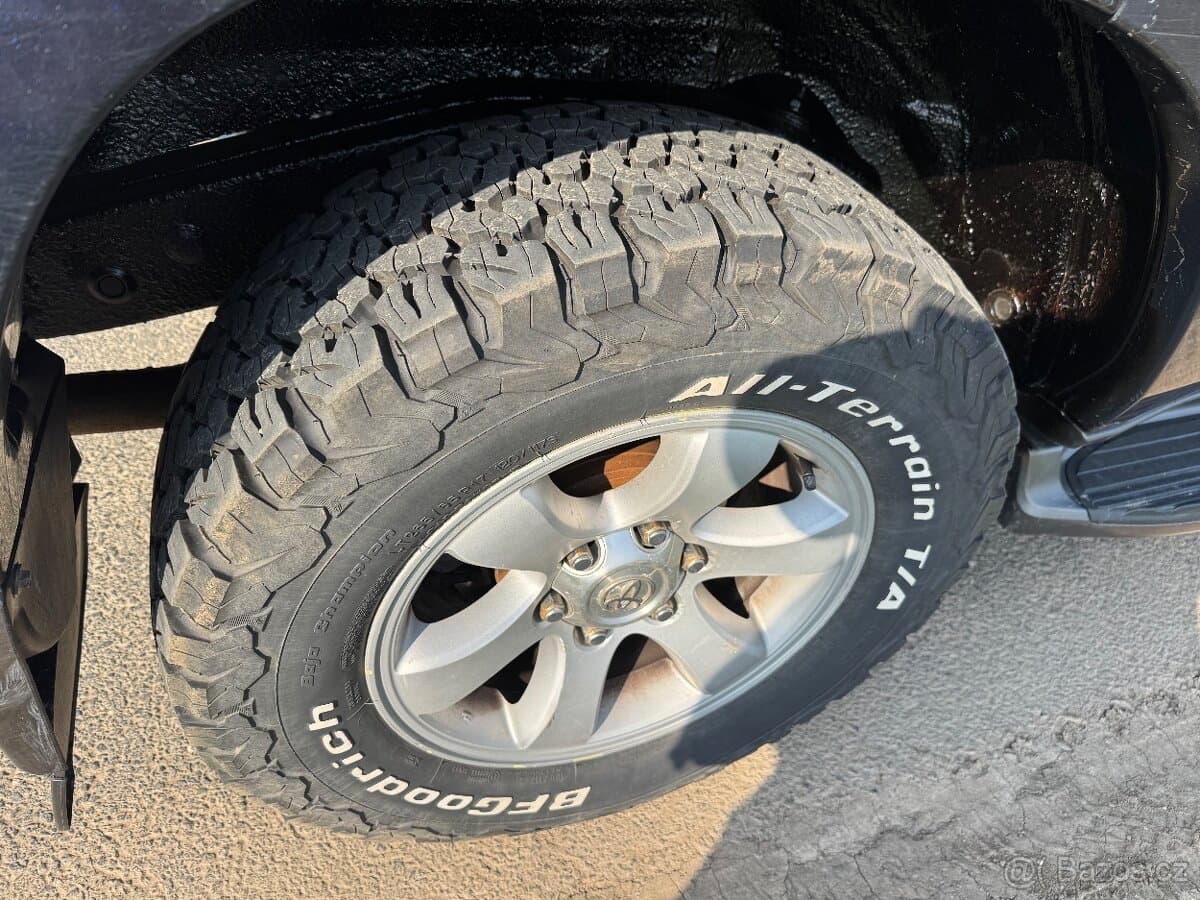 2005 Toyota LAND CRUISER - 5