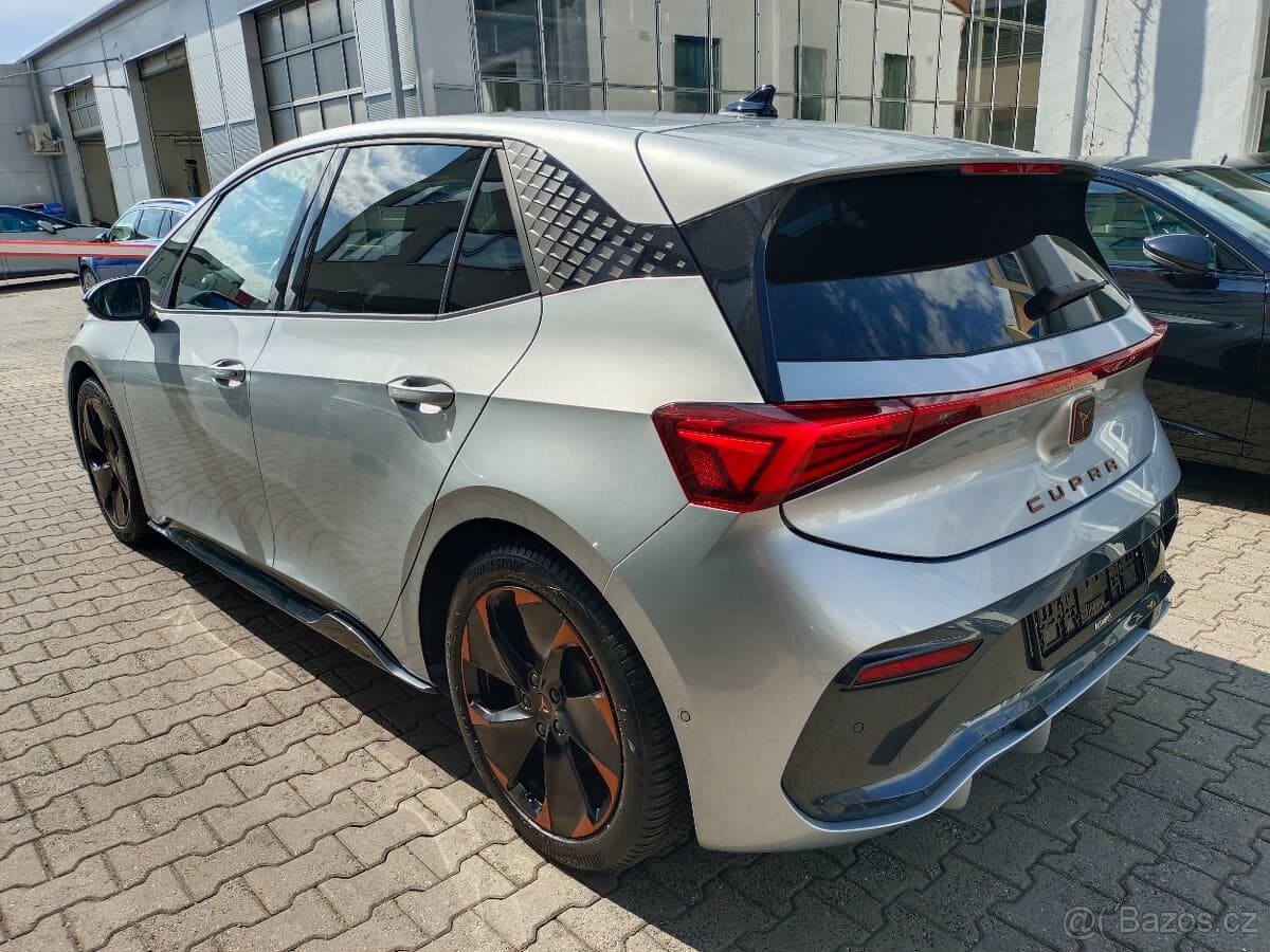 2022 Cupra BORN - 5