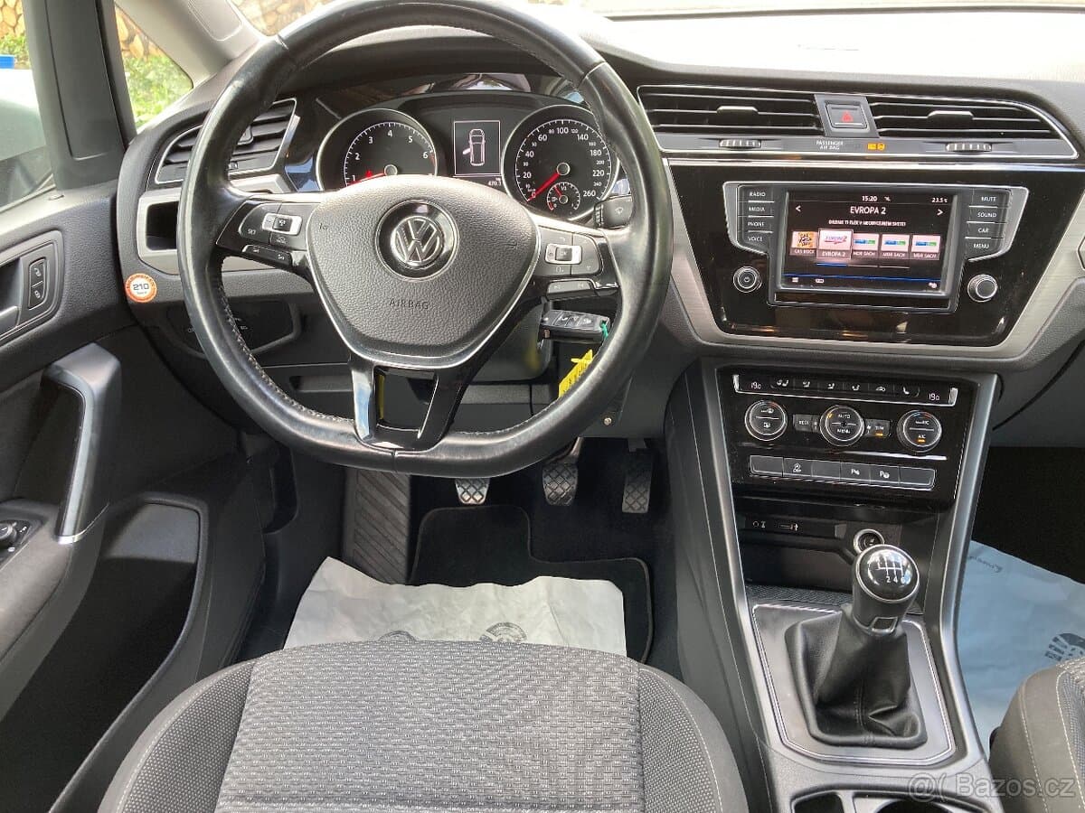 2017 Volkswagen TOURAN - 5