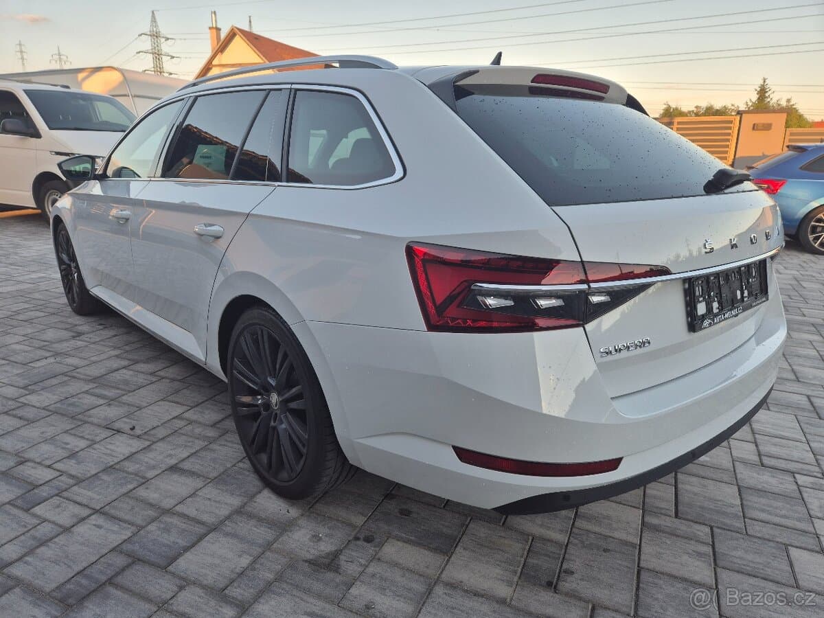 2023 Škoda SUPERB - 5