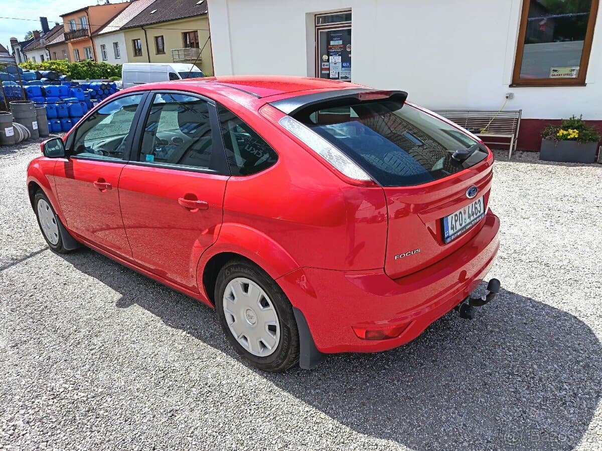 2009 Ford FOCUS - 5