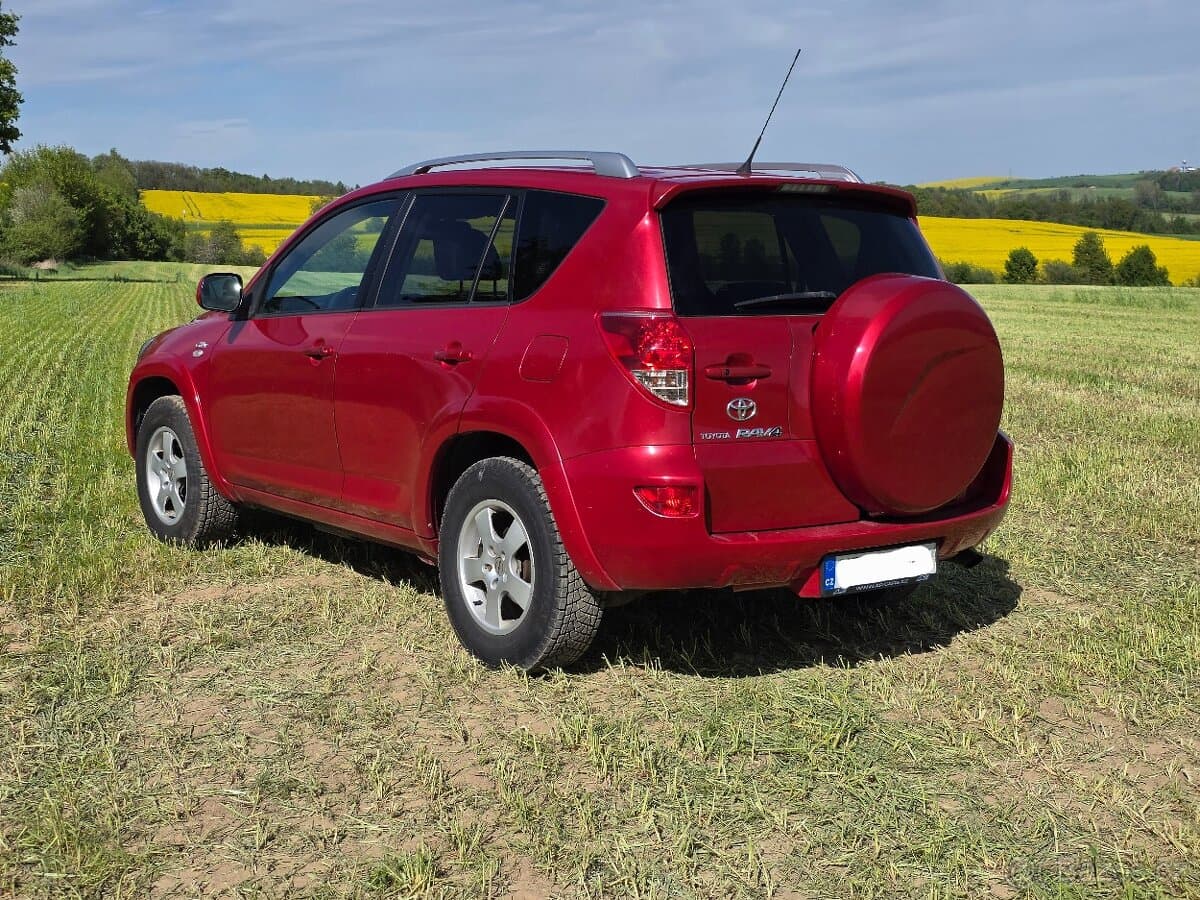 Toyota RAV4 - 5