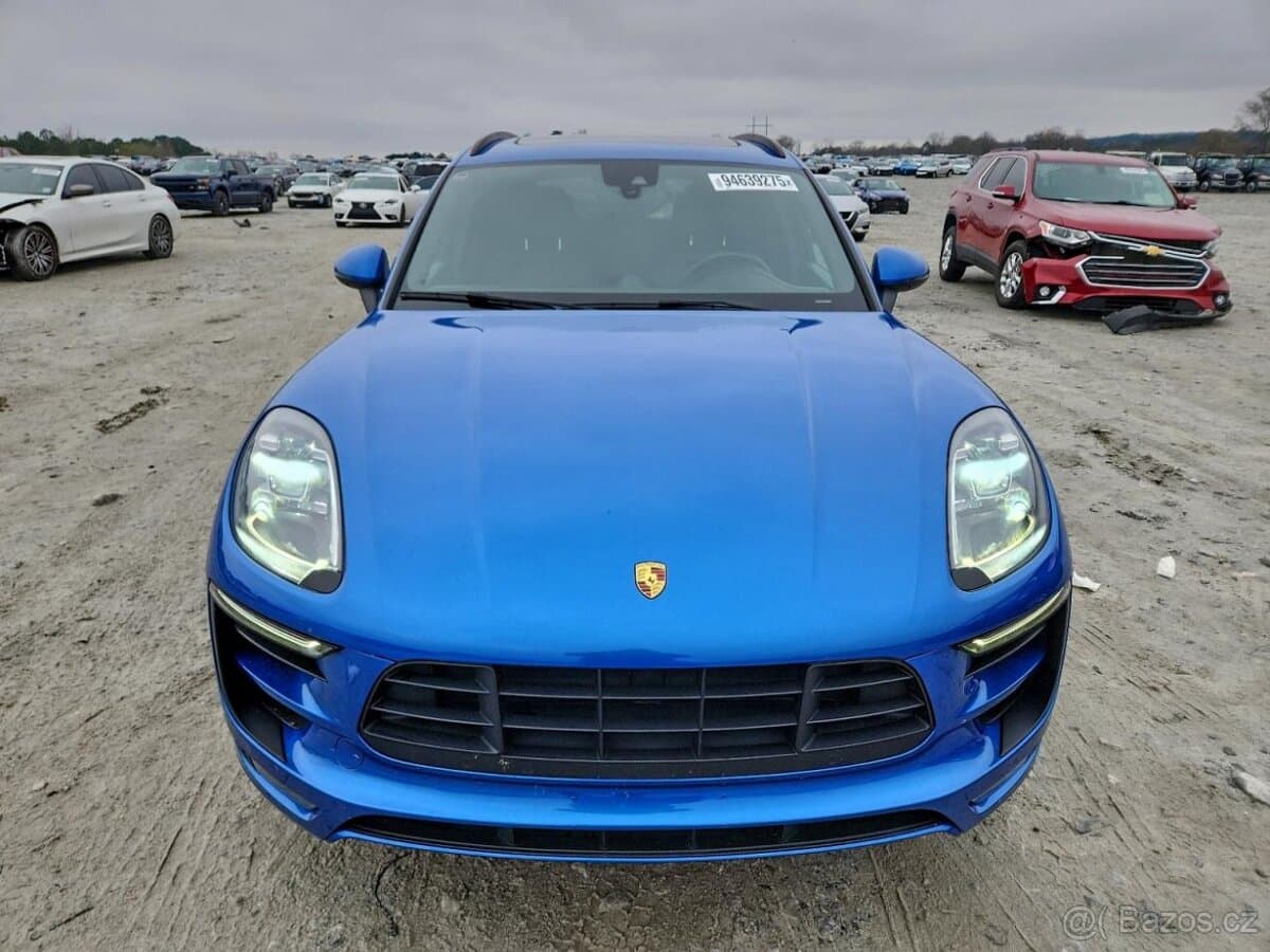2017 Porsche MACAN - 5