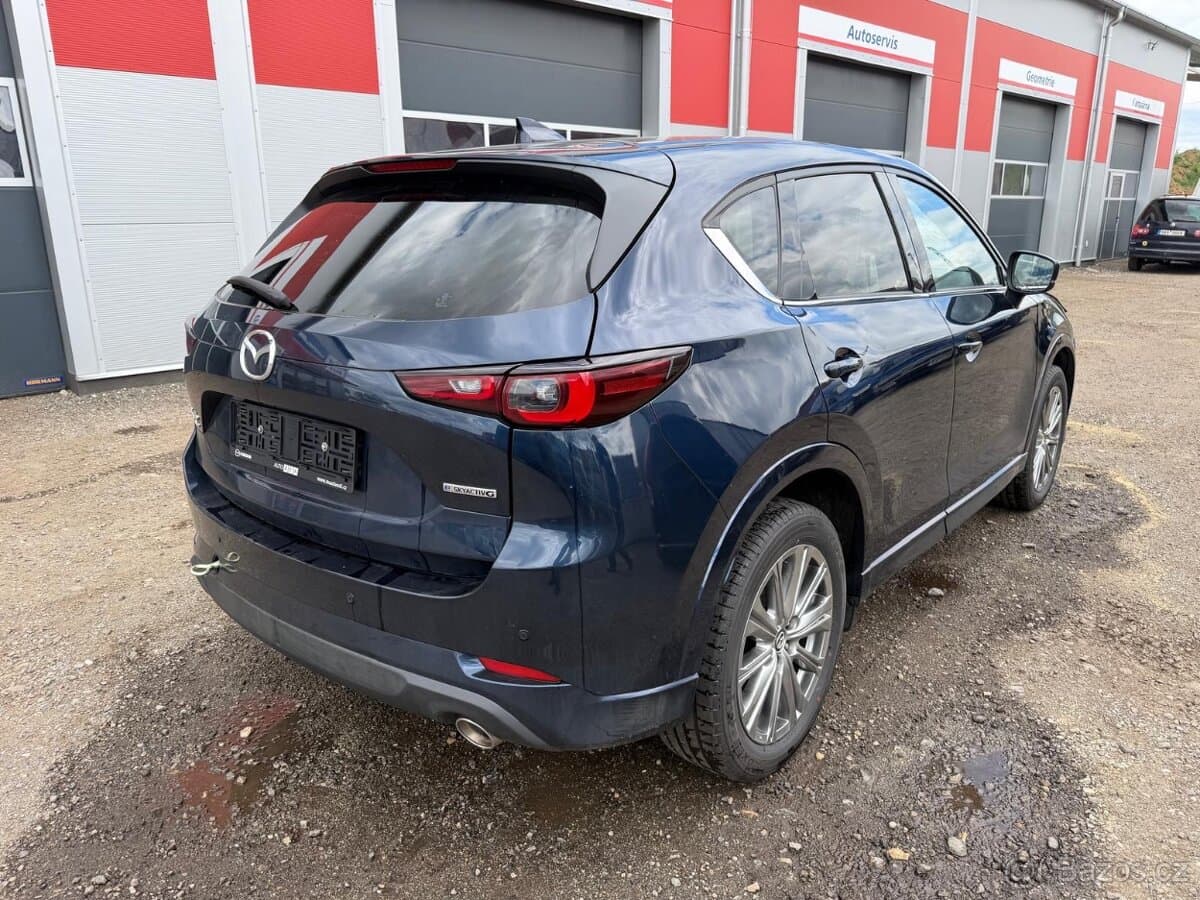 2025 Mazda 5 - 5