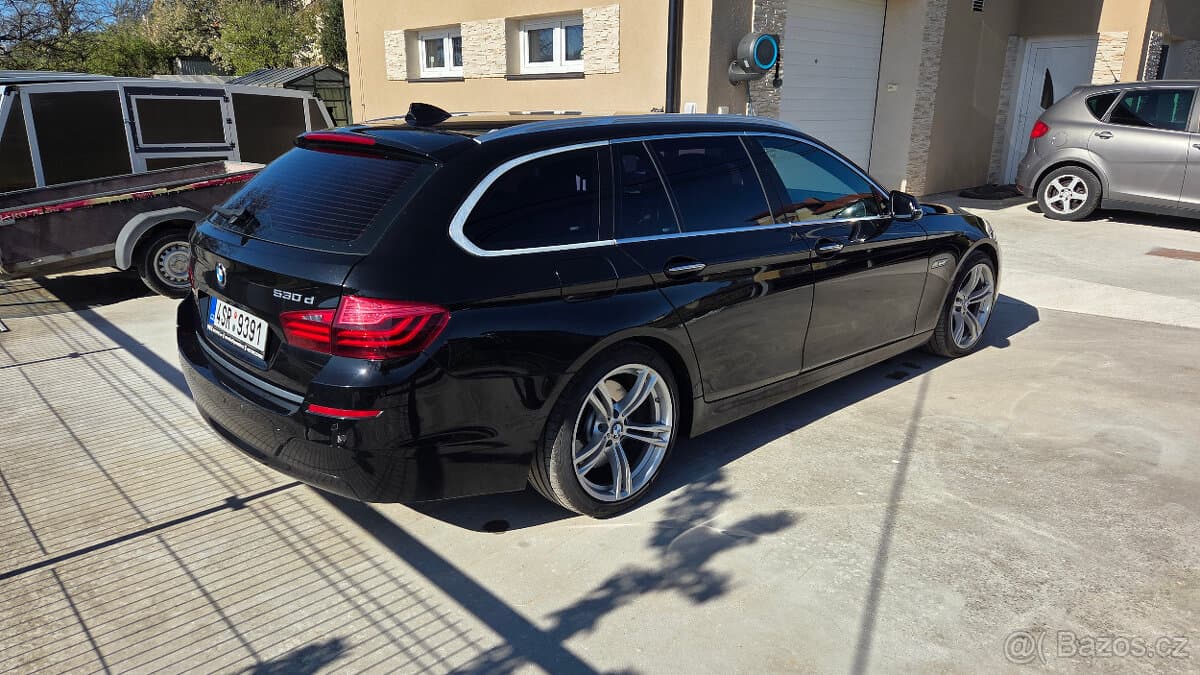 2017 BMW 5-SERIES - 5