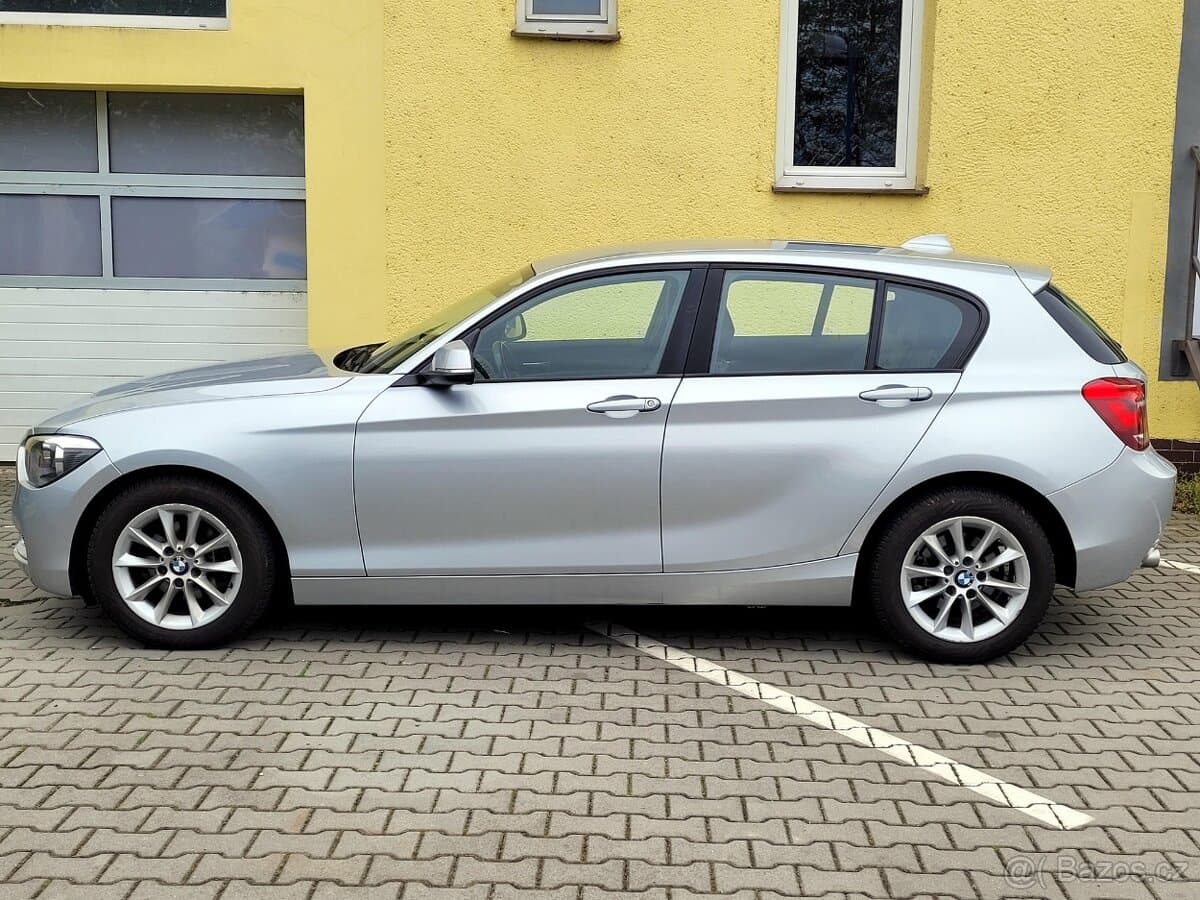 2011 BMW 1-SERIES - 5