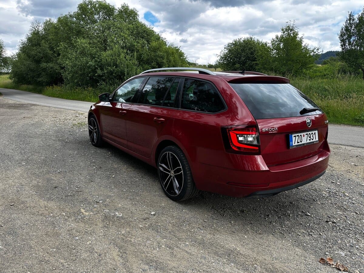Škoda OCTAVIA - 5