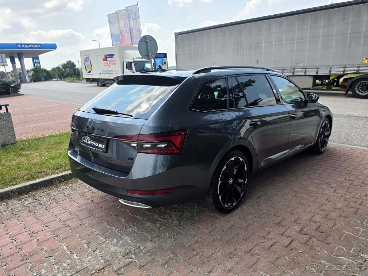 2021 Škoda SUPERB - 5