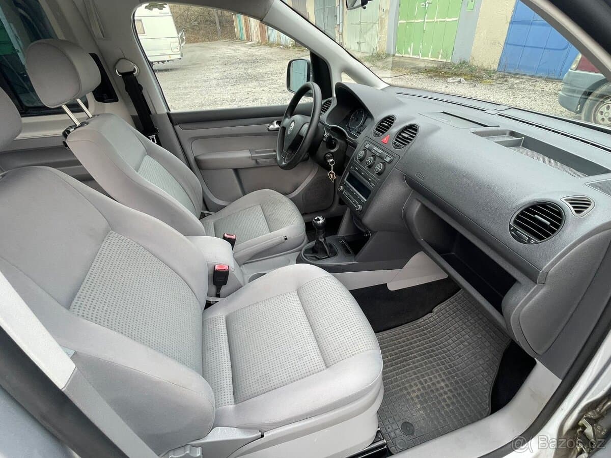 2010 Volkswagen CADDY - 5