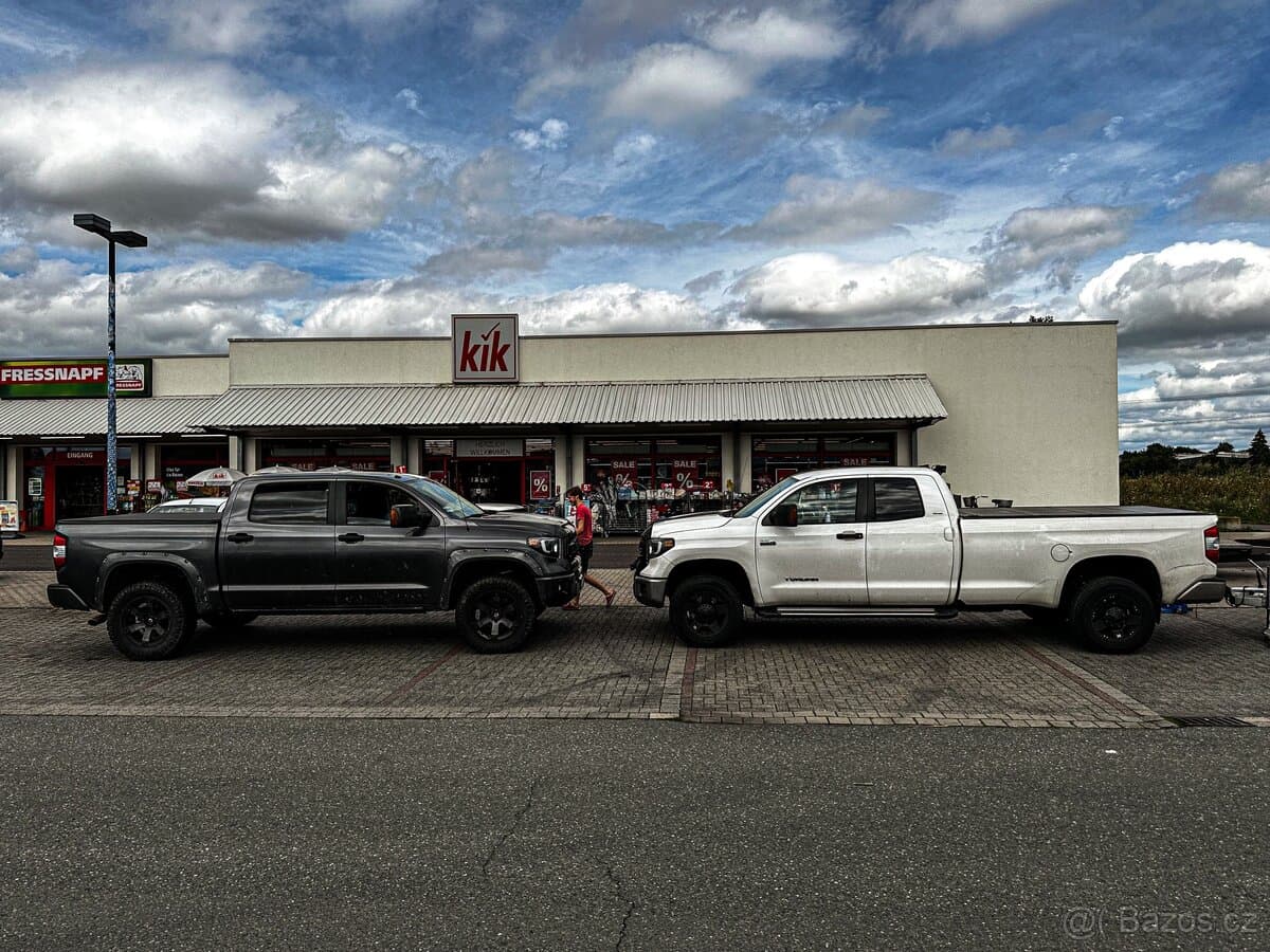 2016 Toyota TUNDRA - 5