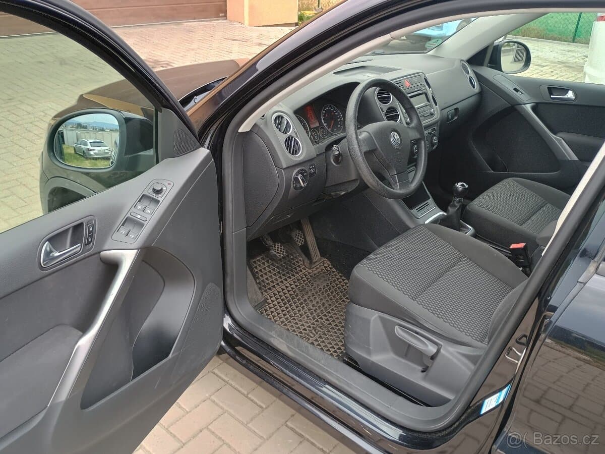 2009 Volkswagen TIGUAN - 5